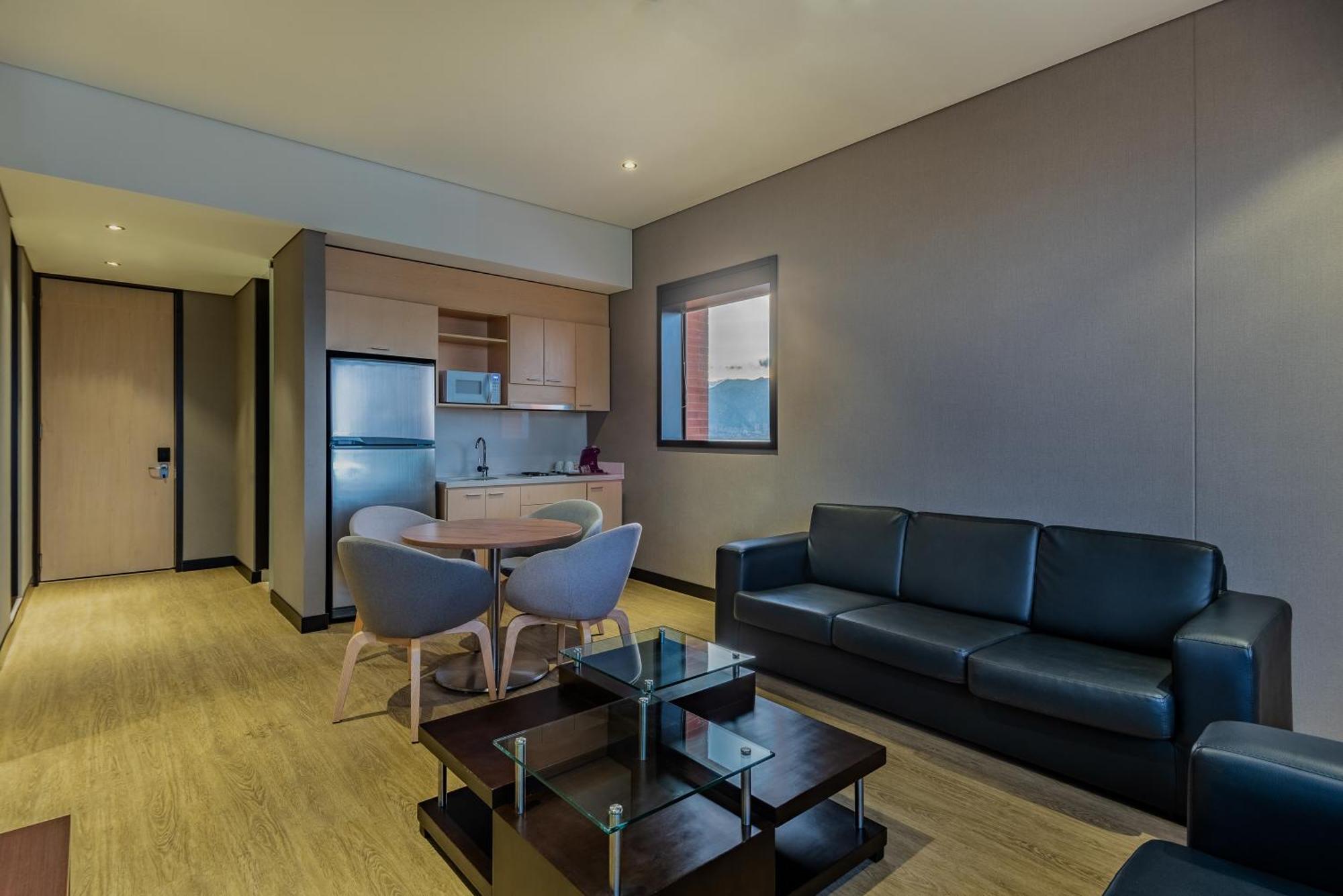 Готель Hilton Doubletree Bogota Salitre Ar Екстер'єр фото